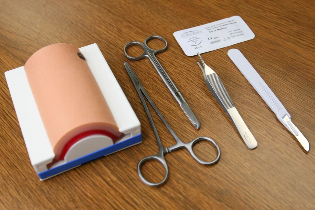 The importance of realistic suture and staple pads in surgical training